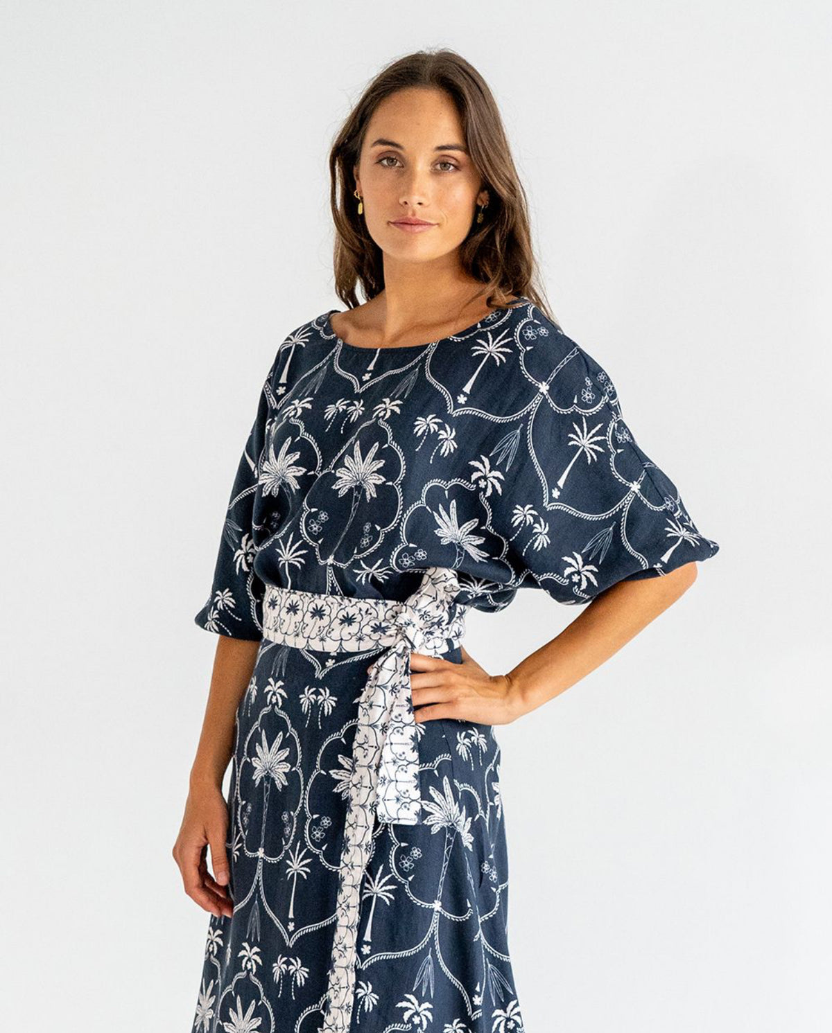 ELMS+KING | Whitehaven Blouse | Navy Palm