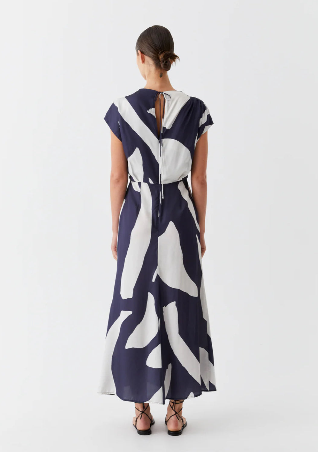 Morrison | Fredrika Dress | Print Navy/WhiteThe