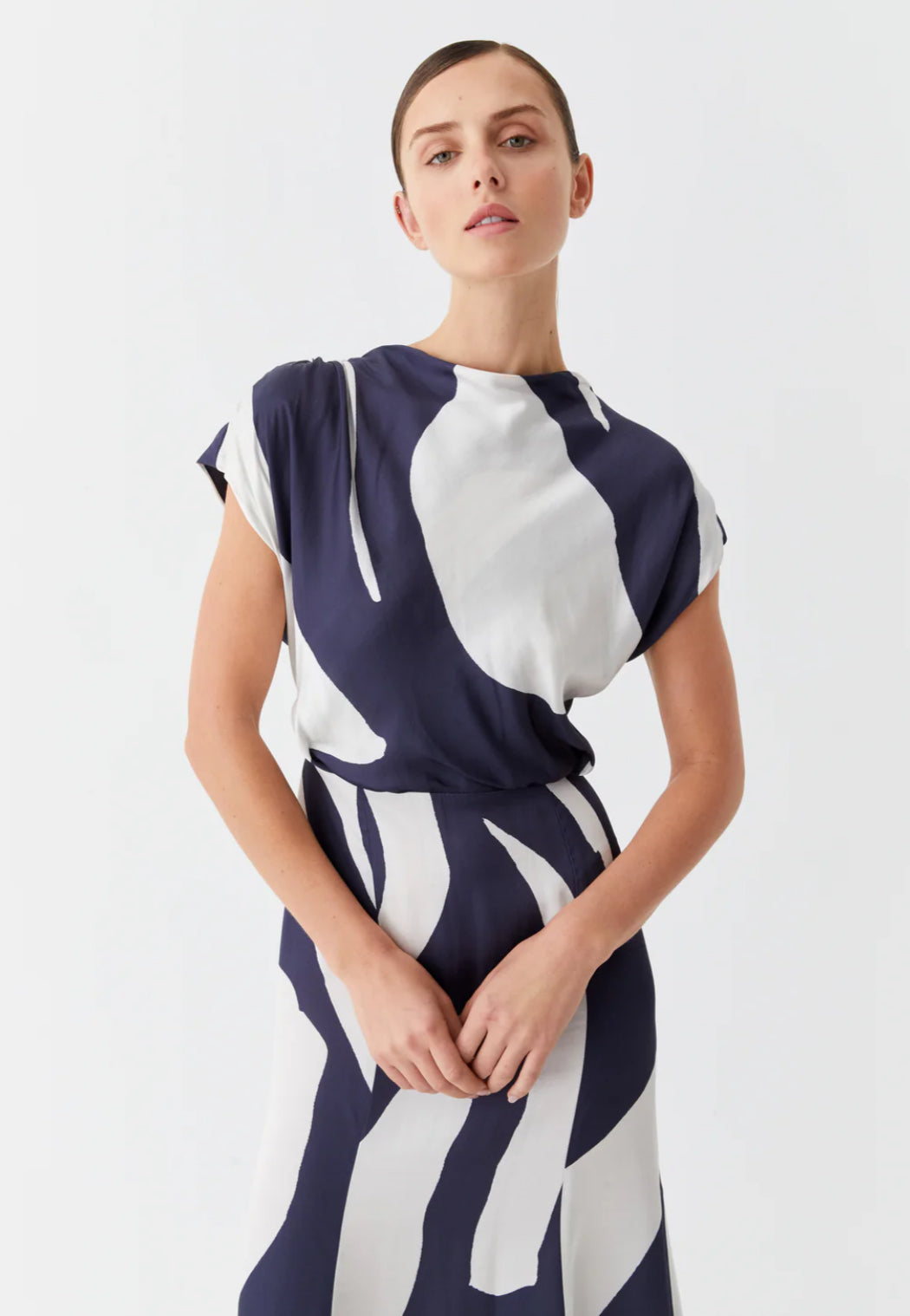 Morrison | Fredrika Dress | Print Navy/WhiteThe