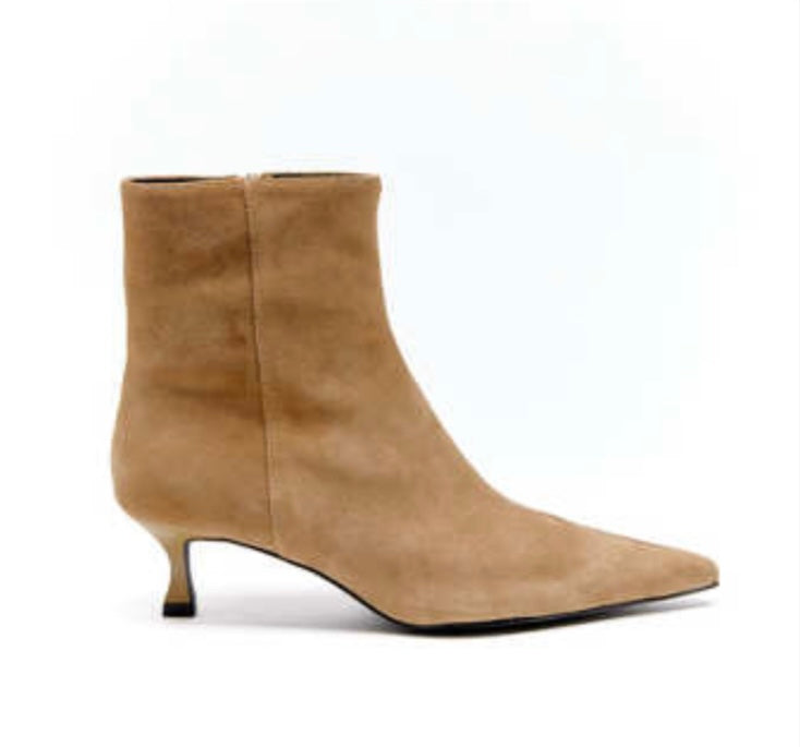 Hael & Jax | Lennox Boot | Fawn