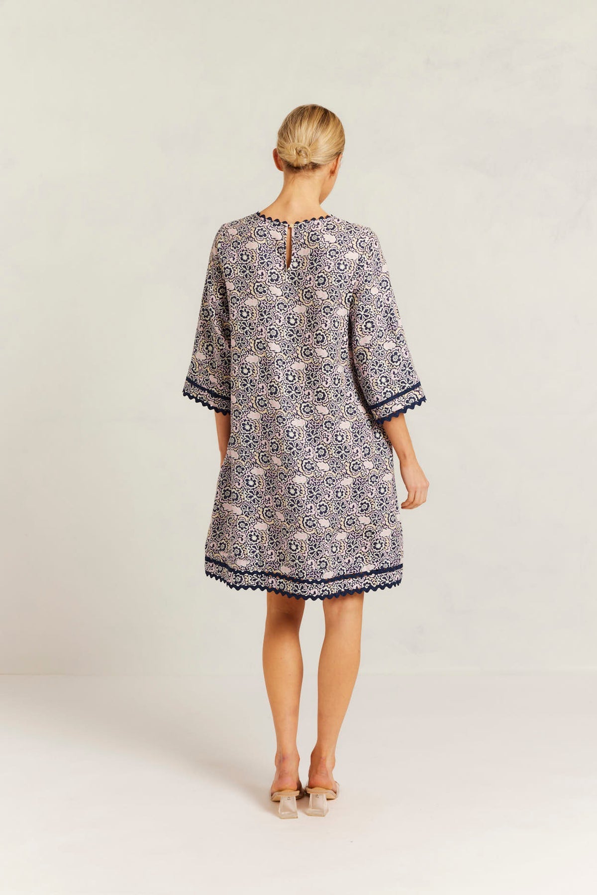 Alessandra | Claire Linen Dress | Navy Raya Print