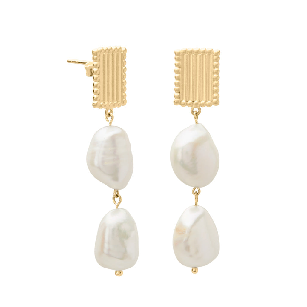 Murkani | Aphrodite Goddess Medium Pearl Earrings | Yellow Gold