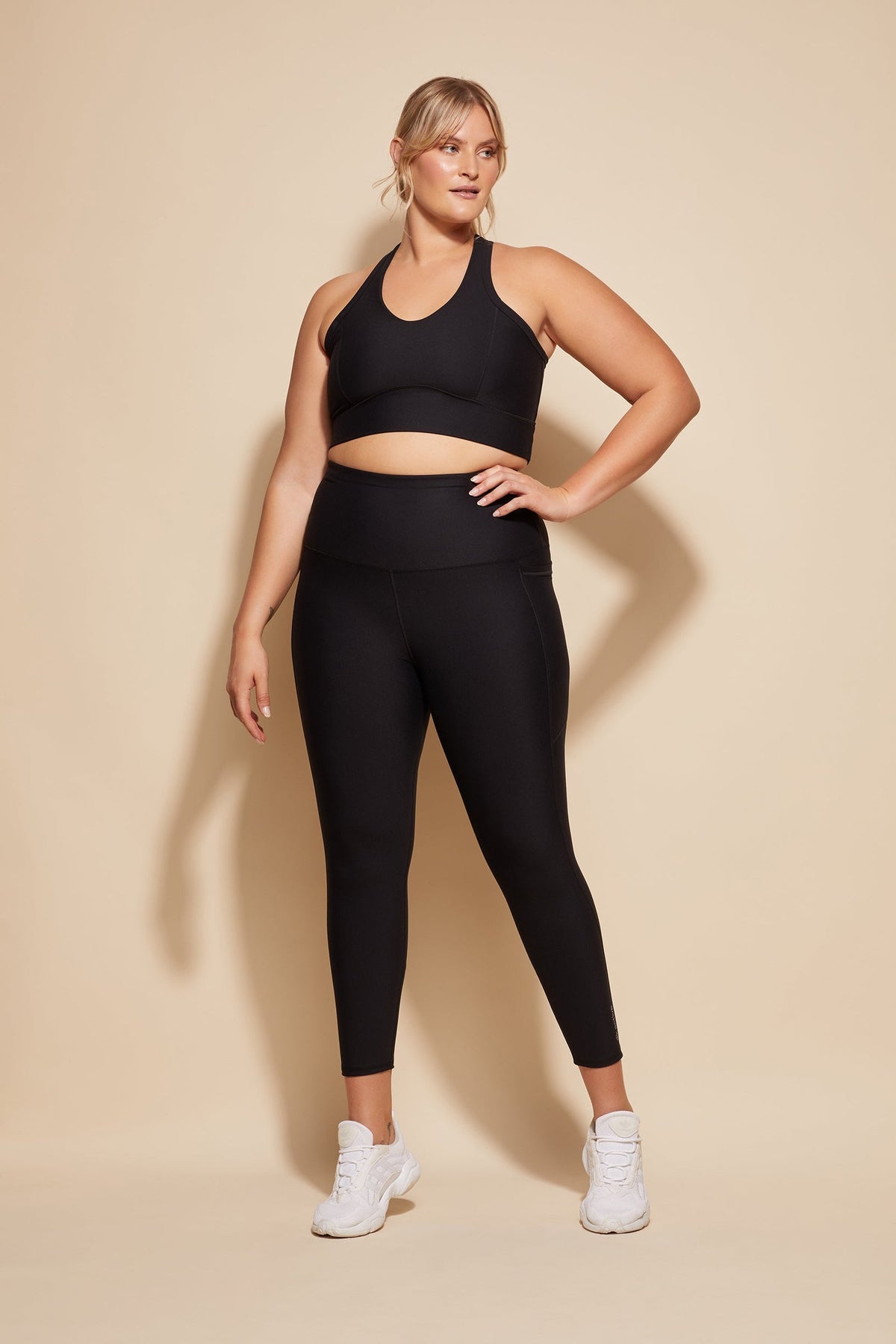 DK Active | Evolve 7/8 Tight | Black