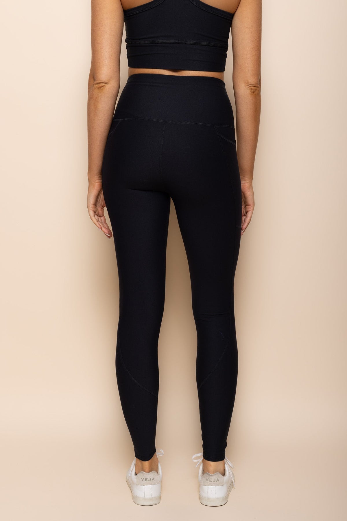 DK Active | Evolve Full Length Tight | Black