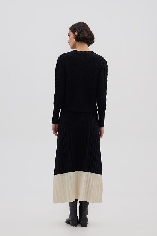Iris &amp; Wool | Colour Block Pleat Skirt | Black &amp; Cream