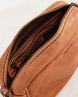 Juju &amp; Co | Camera Crossbody | Tan