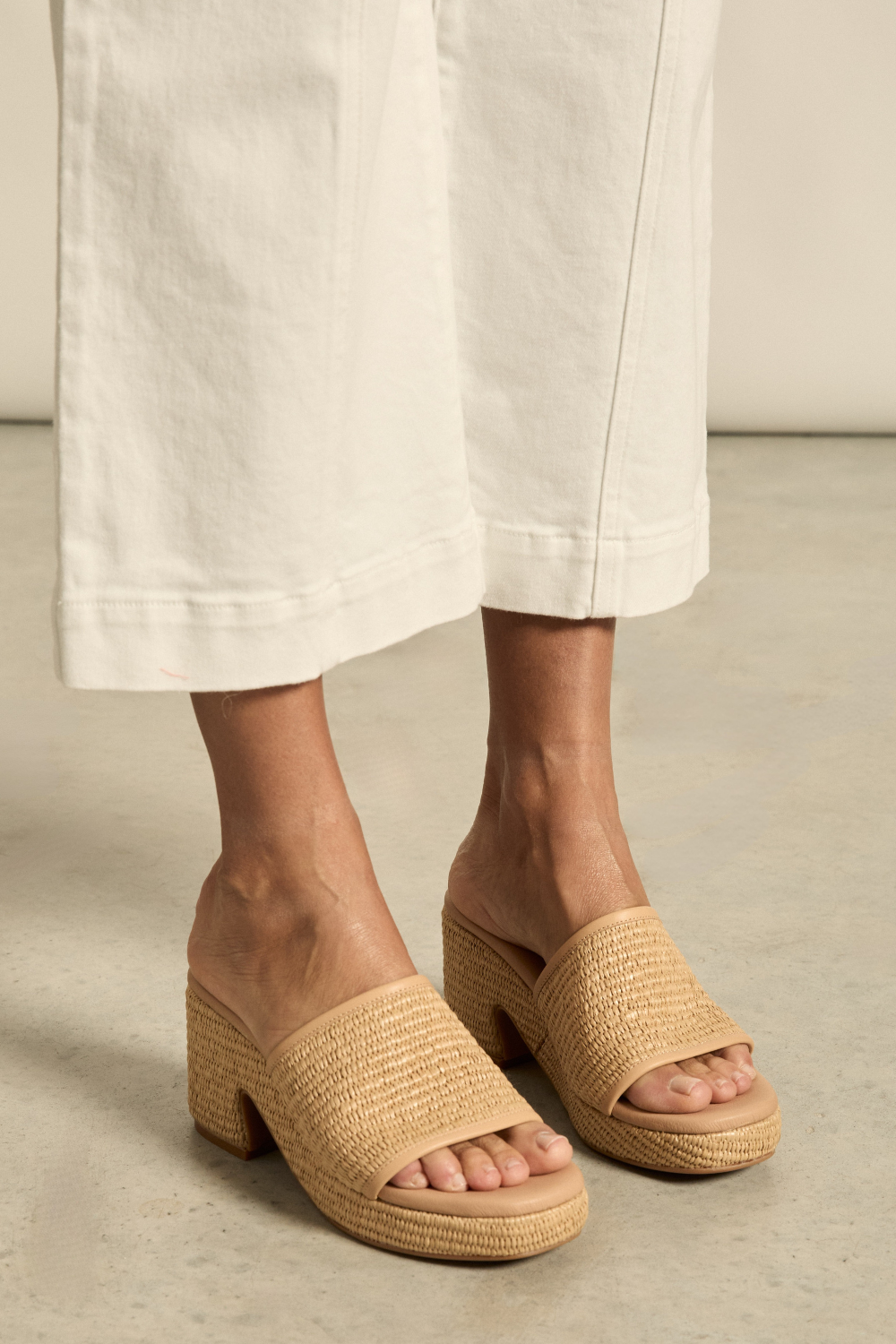 Zoe Kratzmann | Gather Mule | Wheat