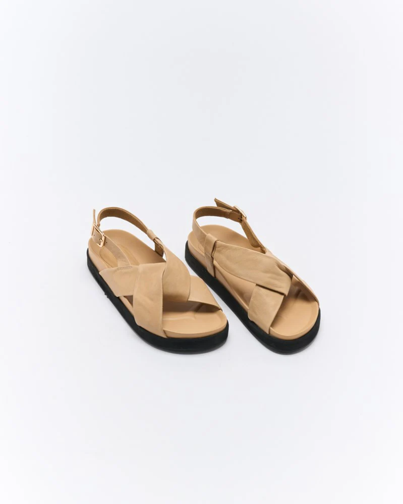 Walnut Melbourne | Mya Leather Sandal | Biscuit
