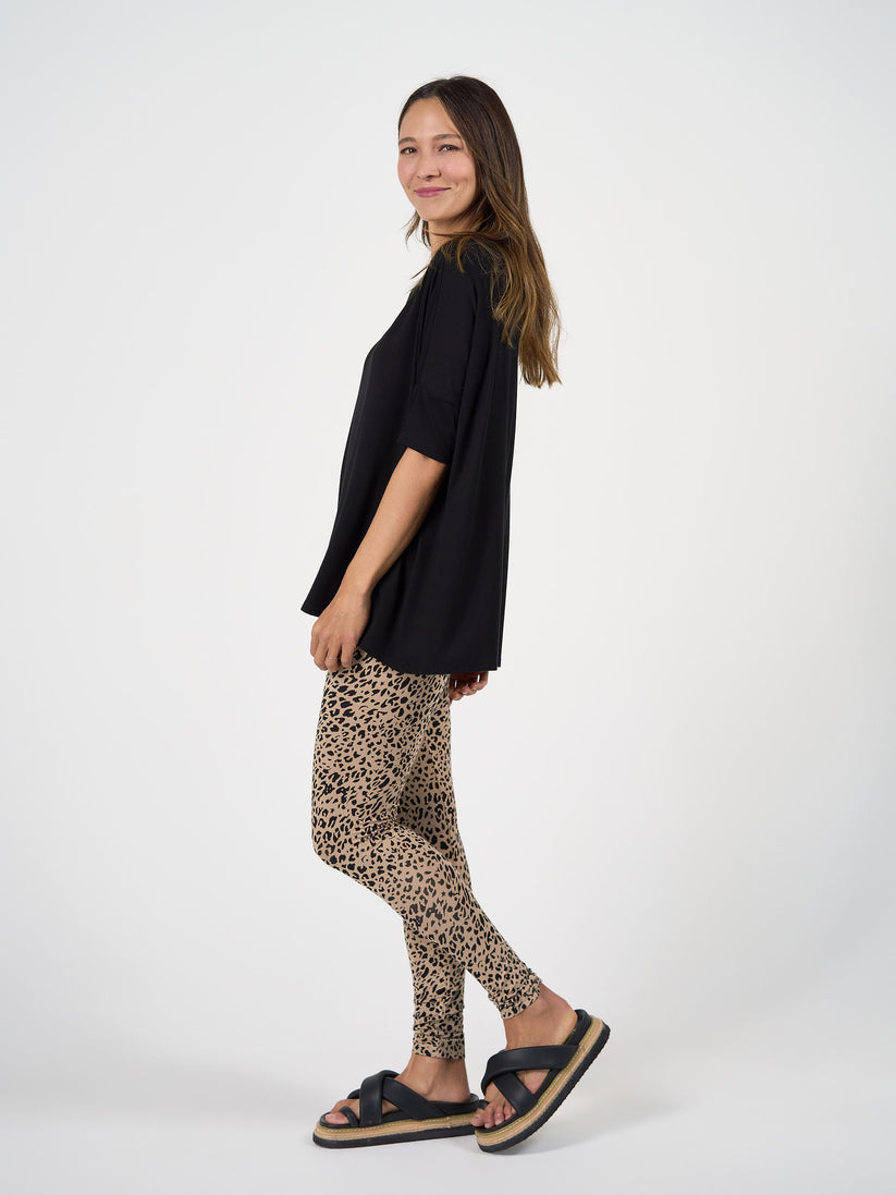 Lou Lou | Gina Slouched Bamboo Tee | Black