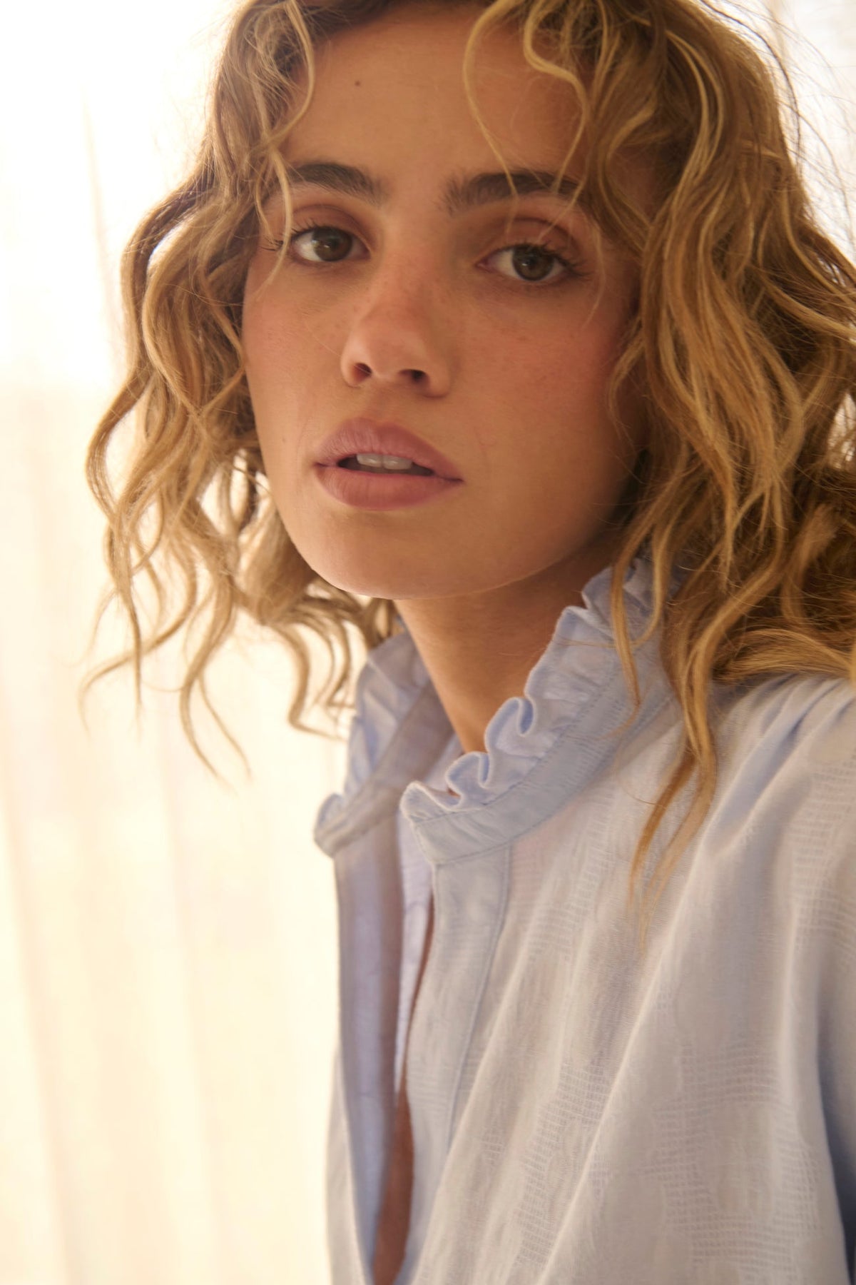 Kireina | Amber Shirt | Powder Blue