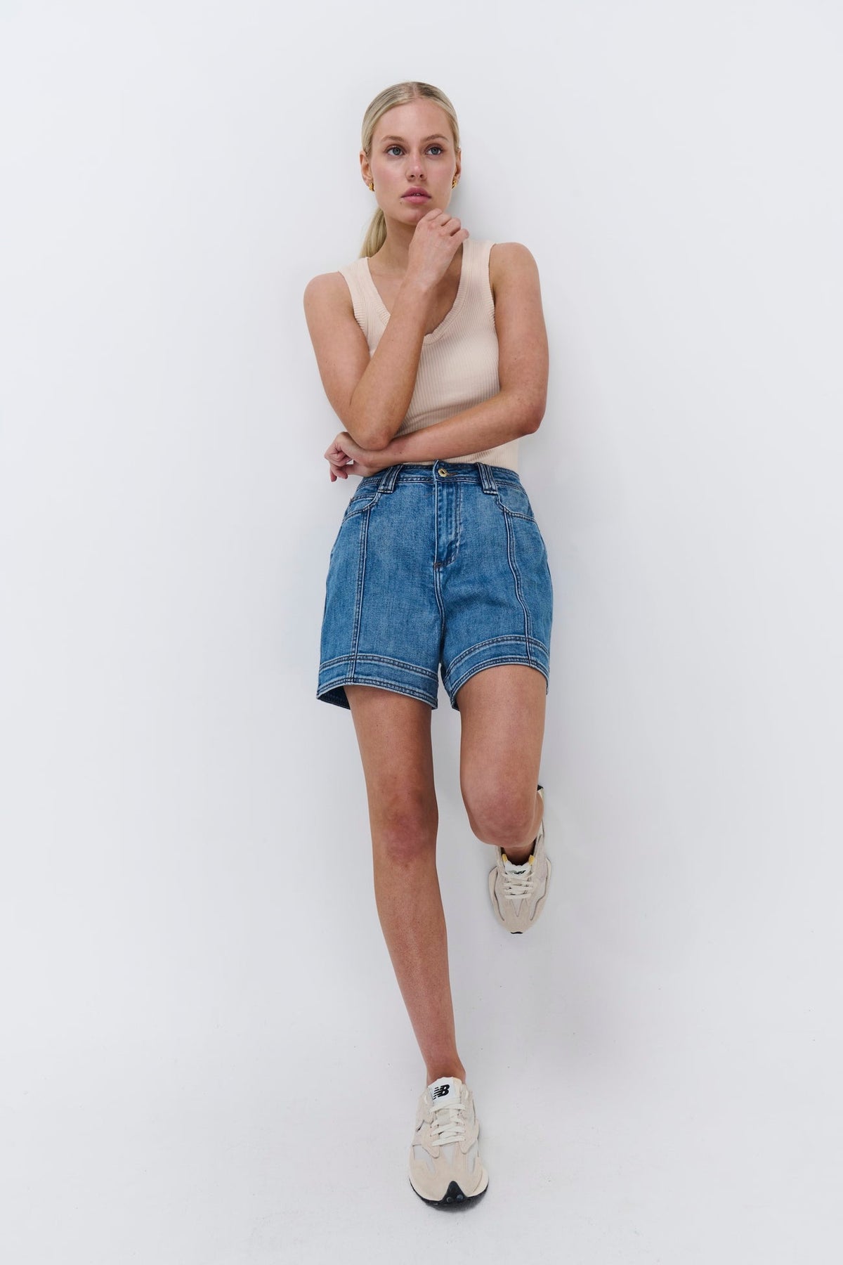 Kireina | Sydney Short | Dakota Wash