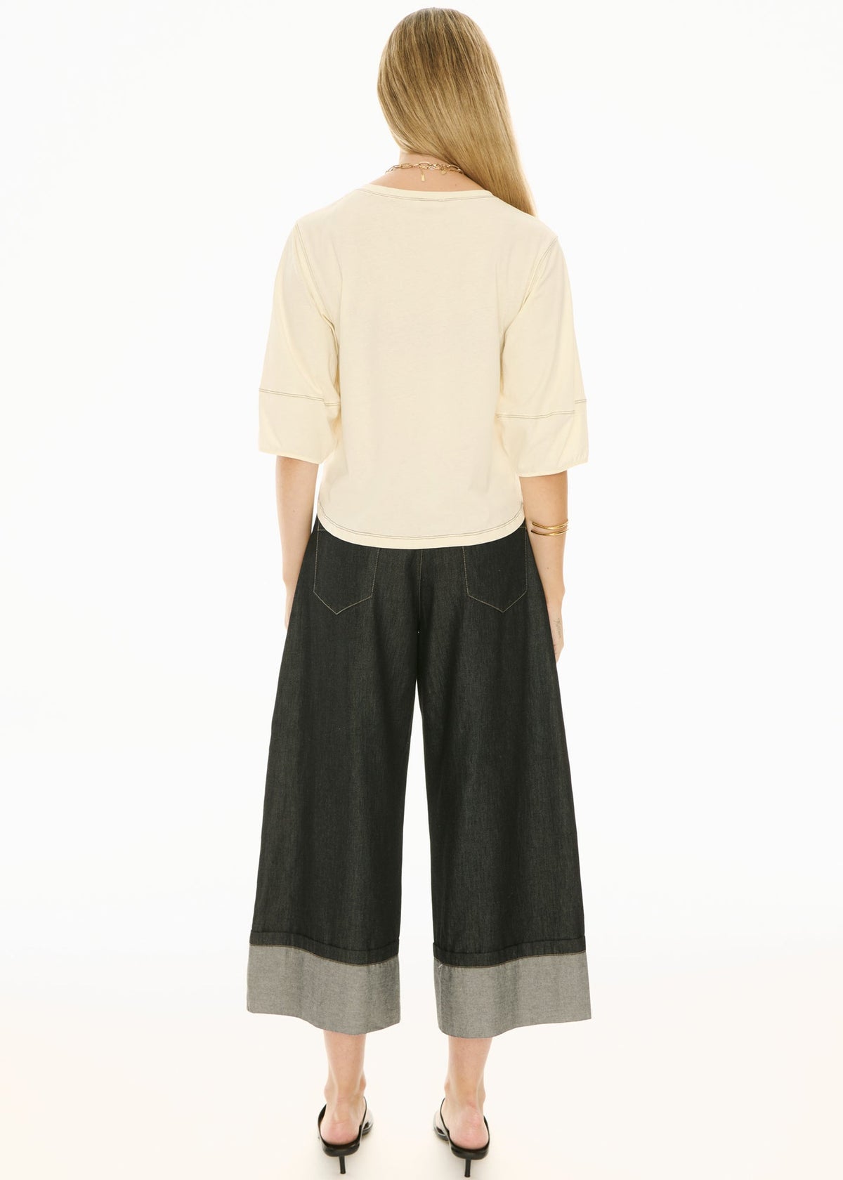 POL Clothing | Harlyn Topstitch Tee | Ivory