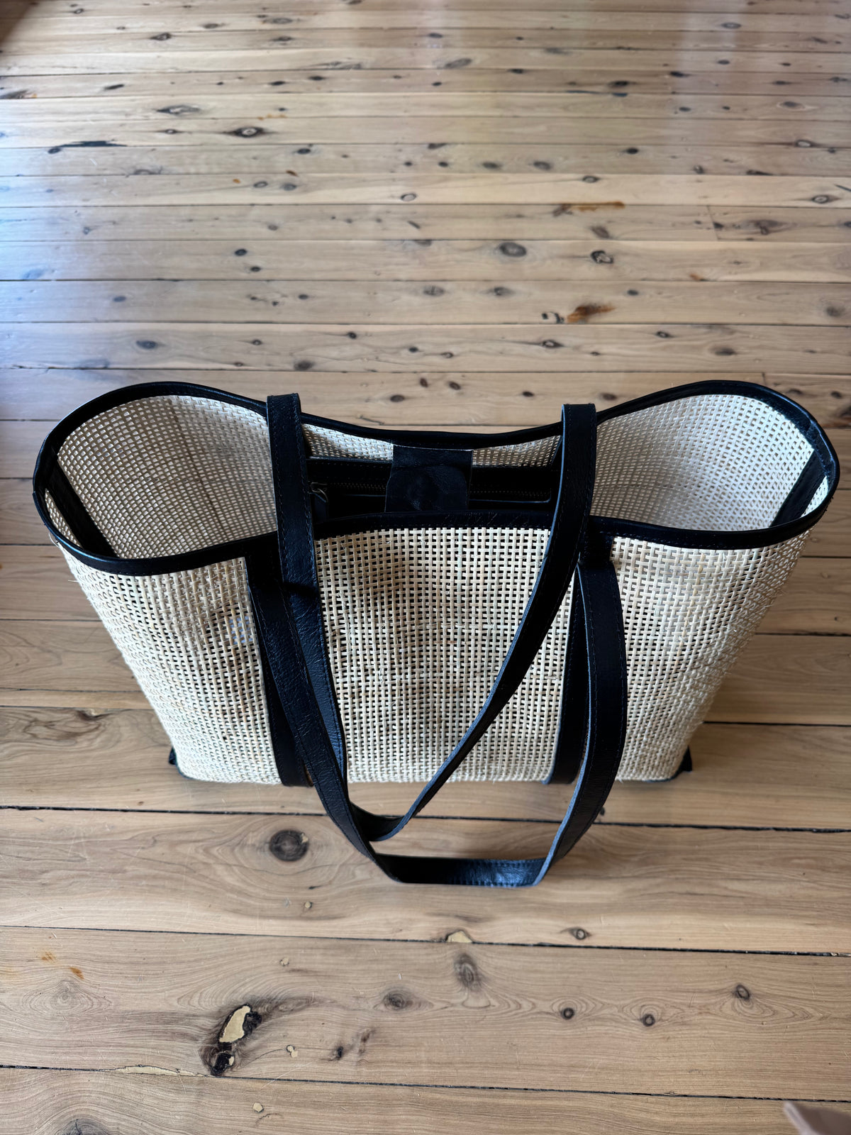 State Of Embrace | Carry All Tote | Onyx