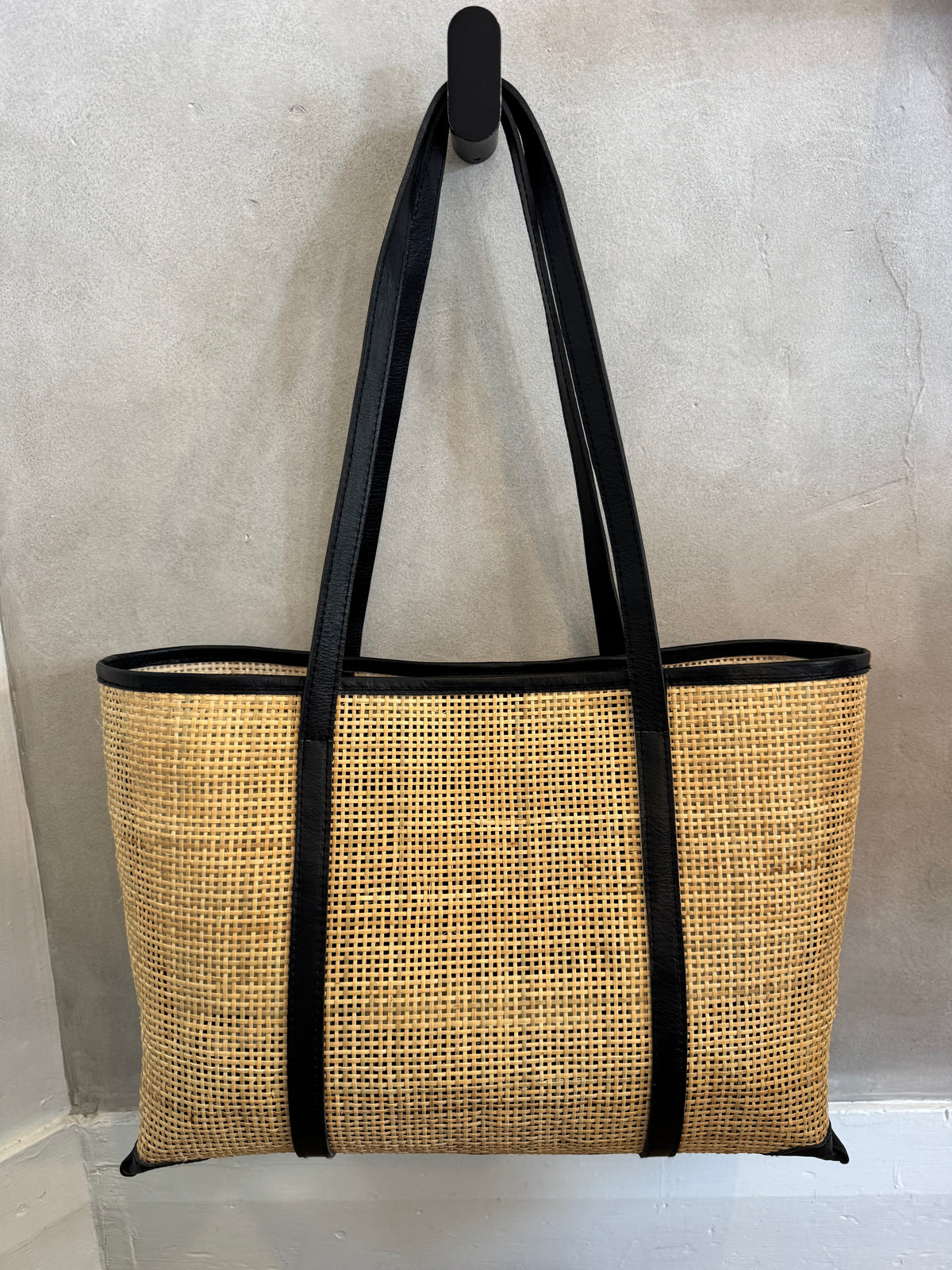 State Of Embrace | Carry All Tote | Onyx