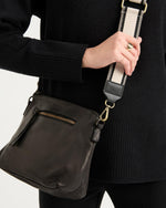 Juju & Co | Large Essential Pouch | Black