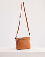 Juju & Co | Large Essential Pouch | Tan