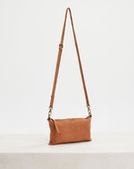 Juju & Co | Monterey Crossbody Bag | Tan