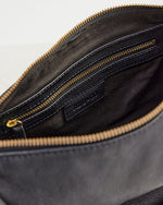 Juju & Co | Shasta Sling Bag | Black