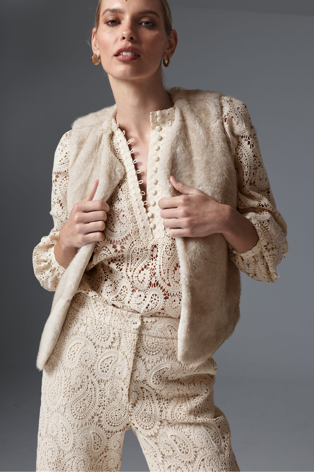 Zoe Kratzmann | Affirm Vest | Ecru