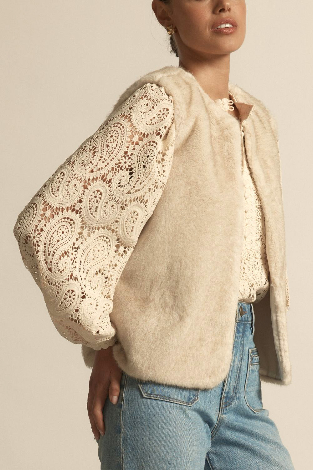 Zoe Kratzmann | Affirm Vest | Ecru