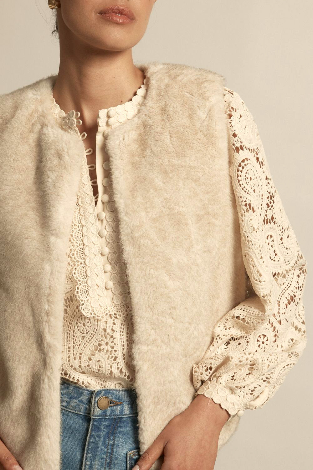 Zoe Kratzmann | Affirm Vest | Ecru