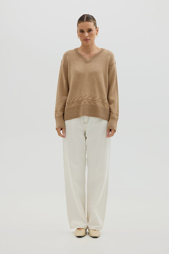 Iris & Wool | Chunky V Neck Sweater |Pale Toffee