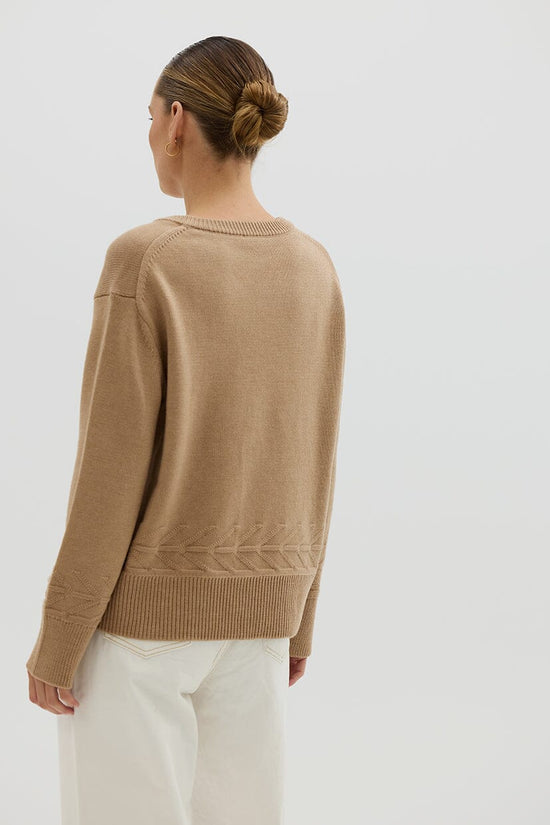 Iris & Wool | Chunky V Neck Sweater |Pale Toffee