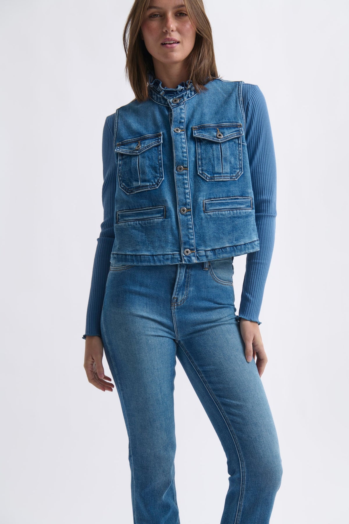 Kireina | Erica Vest | Dakota Wash