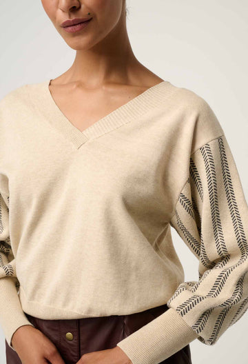 Once Was | Elsie Cotton Cashmere Blend V Neck Jacquard Detail Knit | Cream Braid