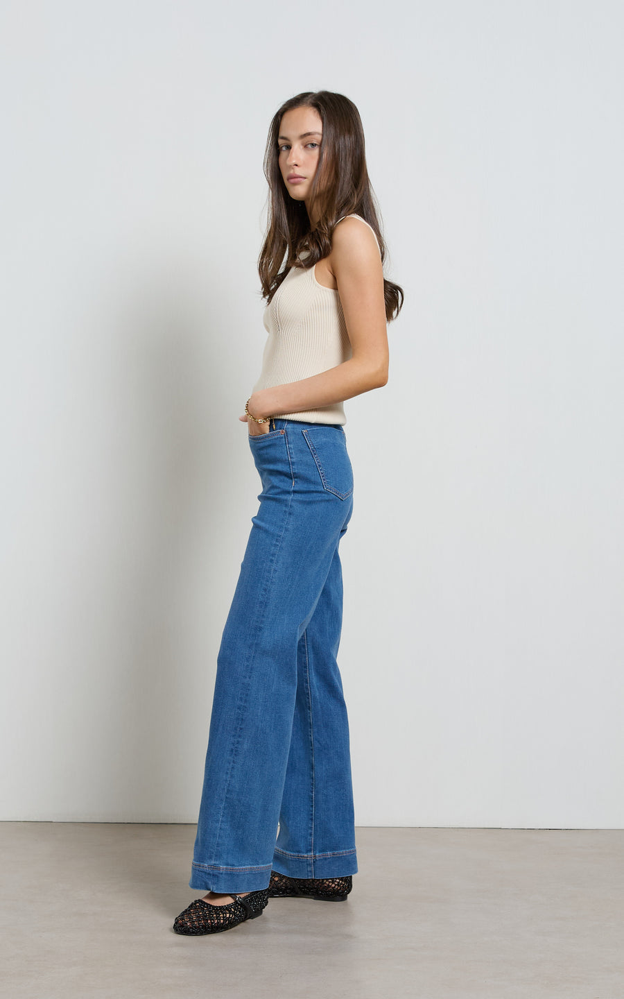 Dricoper | Maarte Blue Wide Leg Jeans | Mid Classic Blue