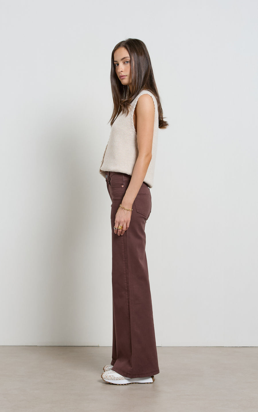Dricoper | Hunter High Rise Wide Leg Jeans | French Roast