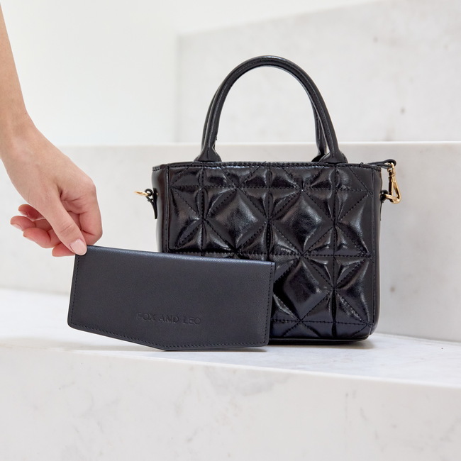 Fox and Leo | The Swallet | Black
