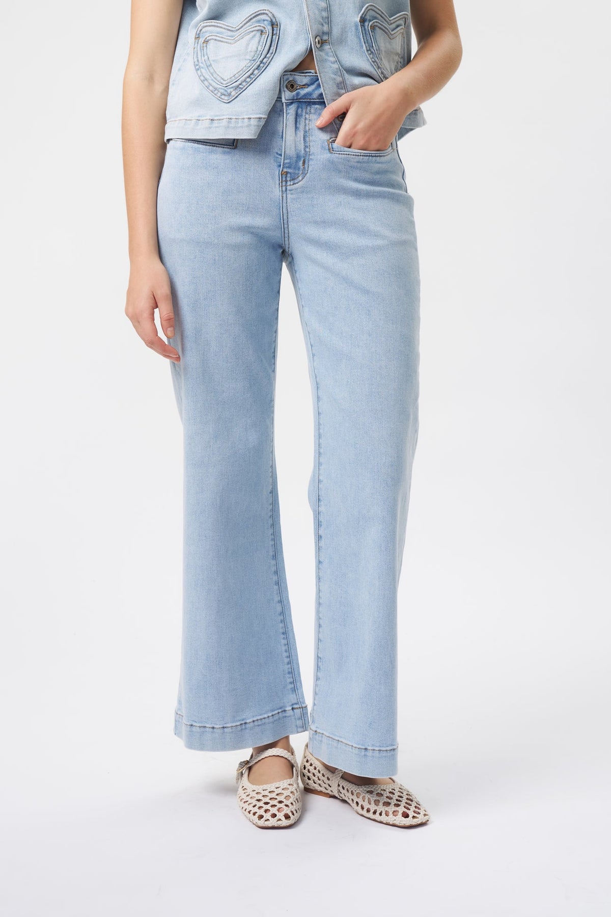 Kireina | Freya Jean | Sky Blue