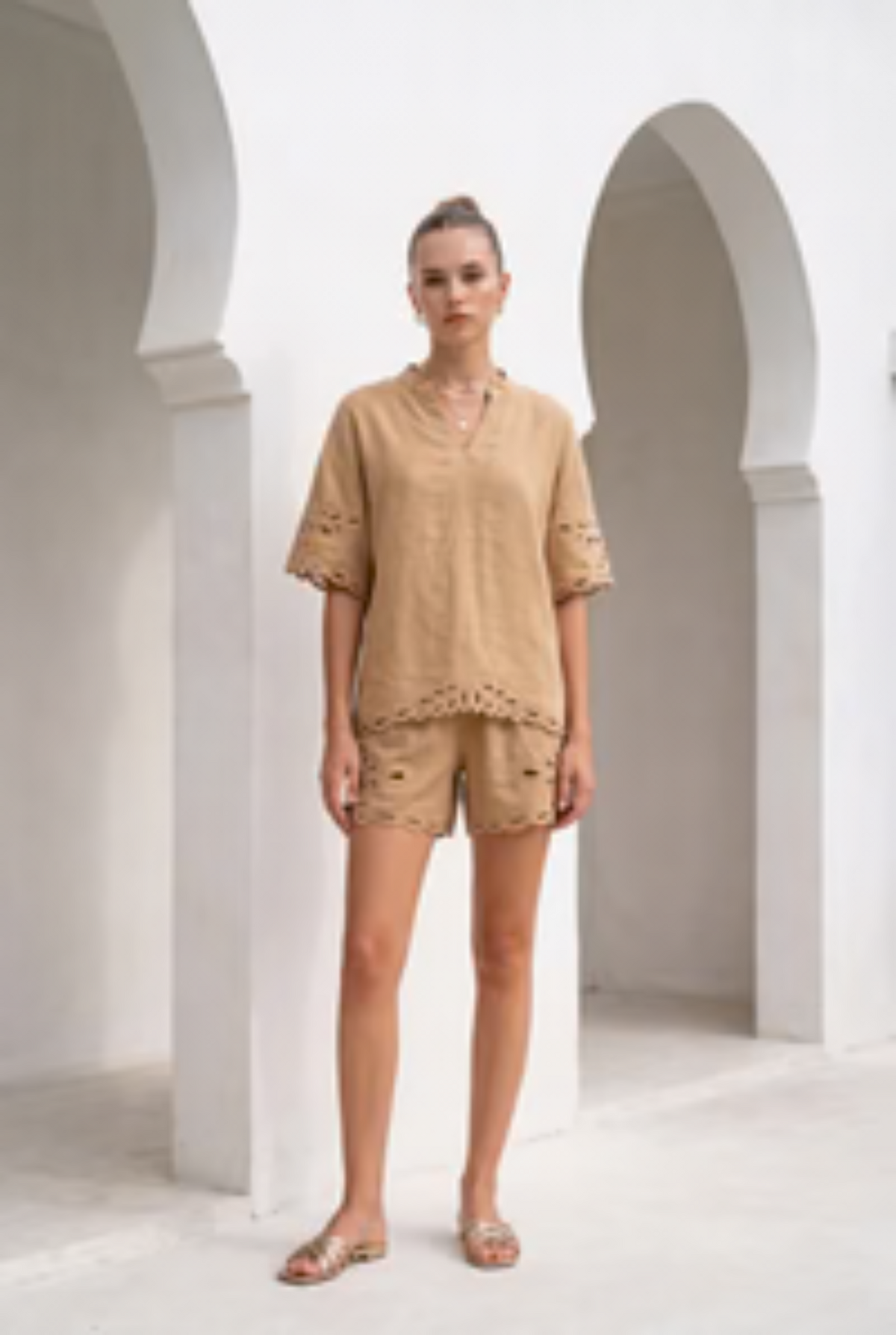 GDS | Ivy Embroidered Shorts | Camel
