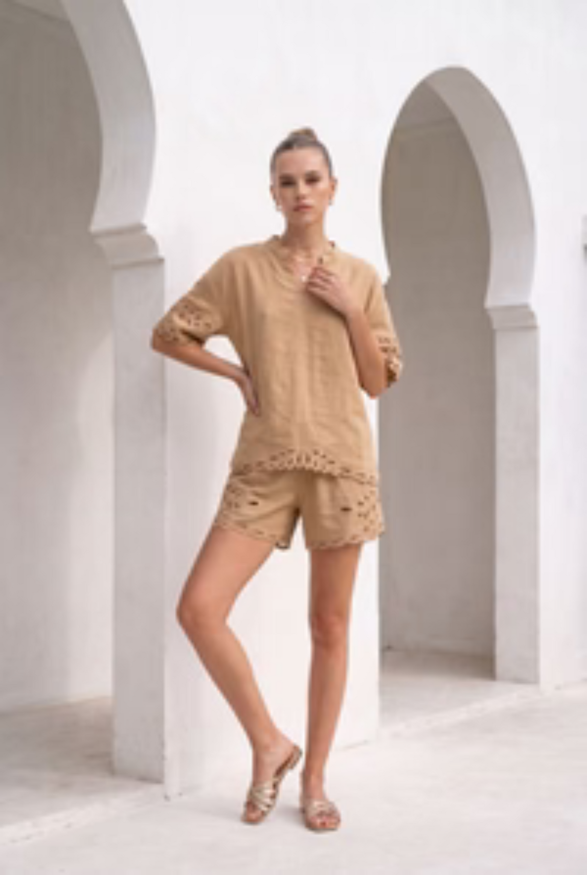 GDS | Ivy Embroidered Shorts | Camel