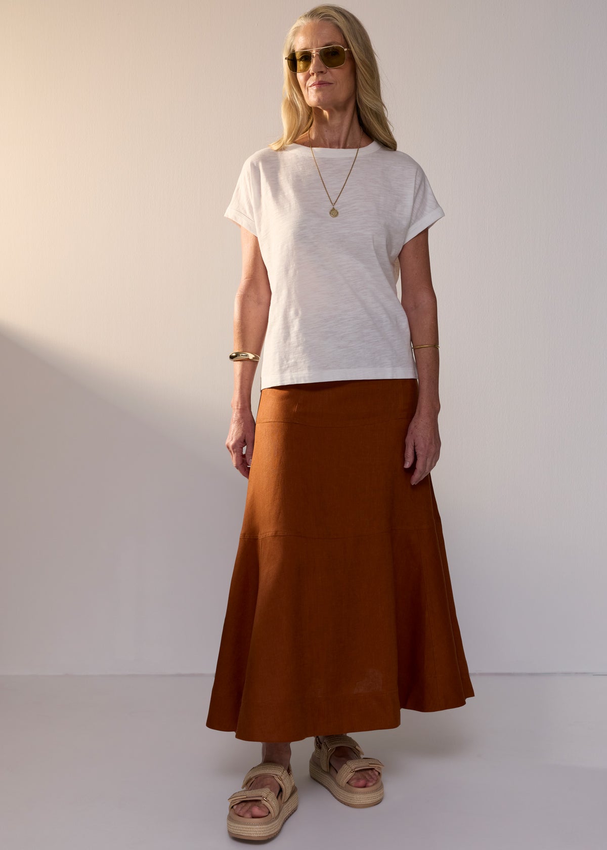 POL | Mast Tee | White
