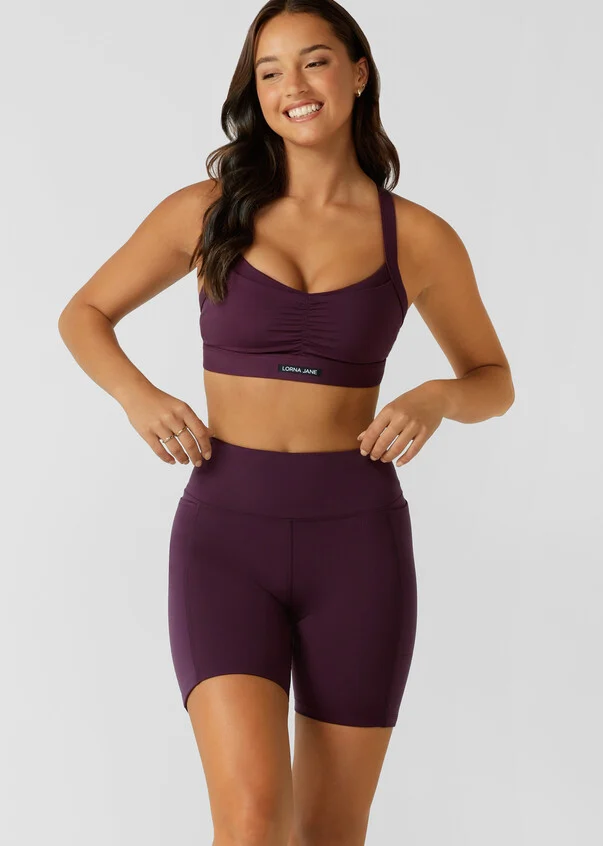 Upper Middle Bogan - Step back Lorna Jane, the active wear (in