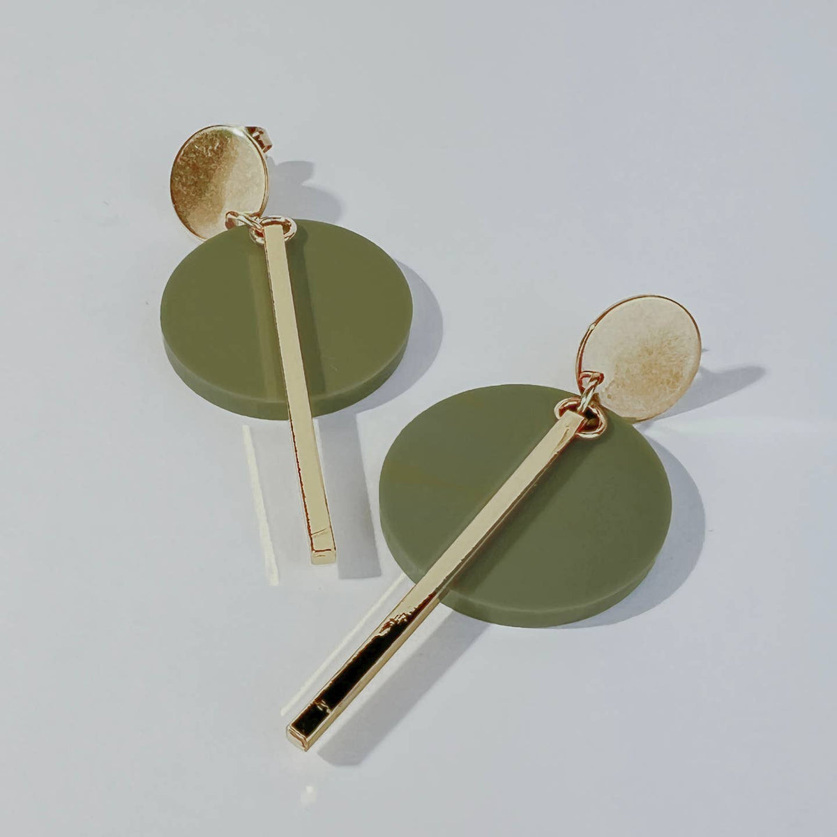 Mingled | Kyra Dangle Earrings | Olive And Gold