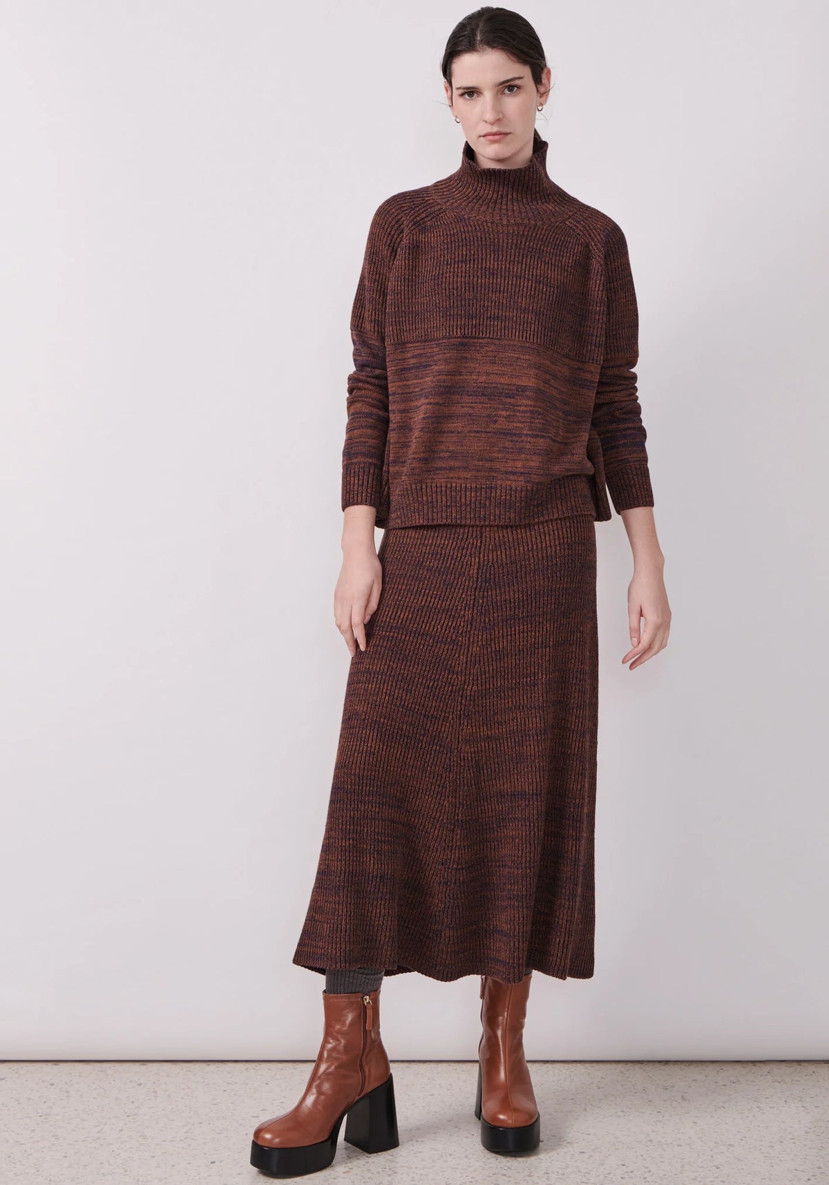 POL Clothing Sale | Field Ribbed Knit Skirt | Chocolate